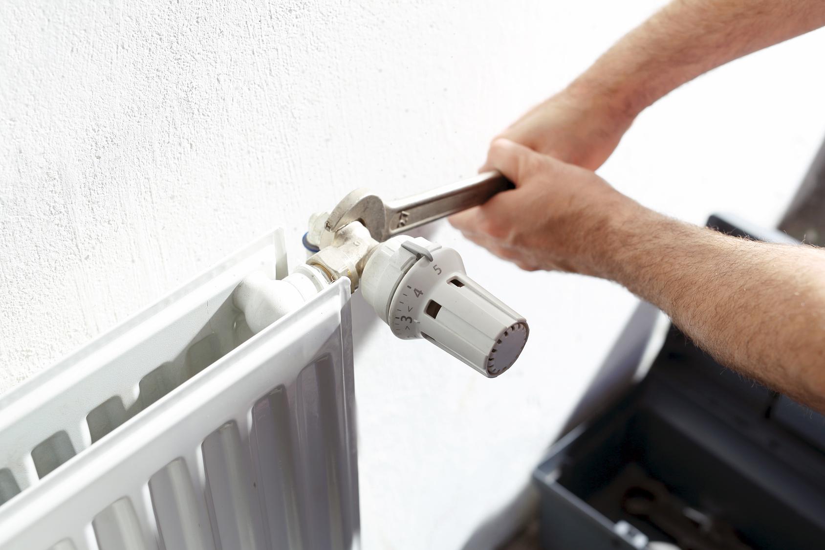 installer climatisation batiment industriel tarif Arles